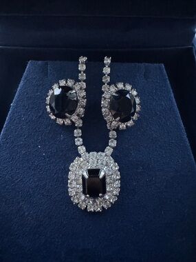 Black Crystal Pendant Necklace and Earrings Set - Classic Evening Jewelry